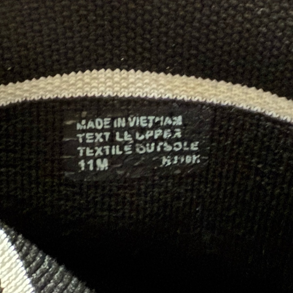 Women's Black Kendra Stretch-knit Sock Sneaker Size 11M - Picture 8 of 8